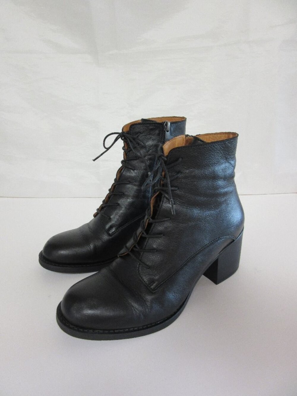 Justin Reess England Milena Black EU39 US8 Lace Up Leather Ankle Heeled Boots